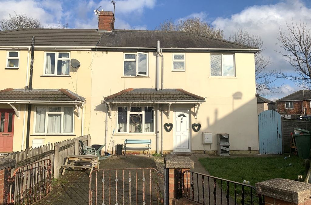 Property photo 1 of 3