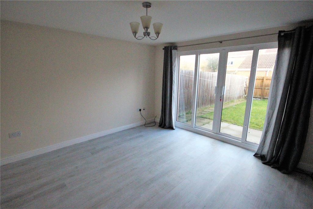 Property photo 3 of 8 Picture No. 07