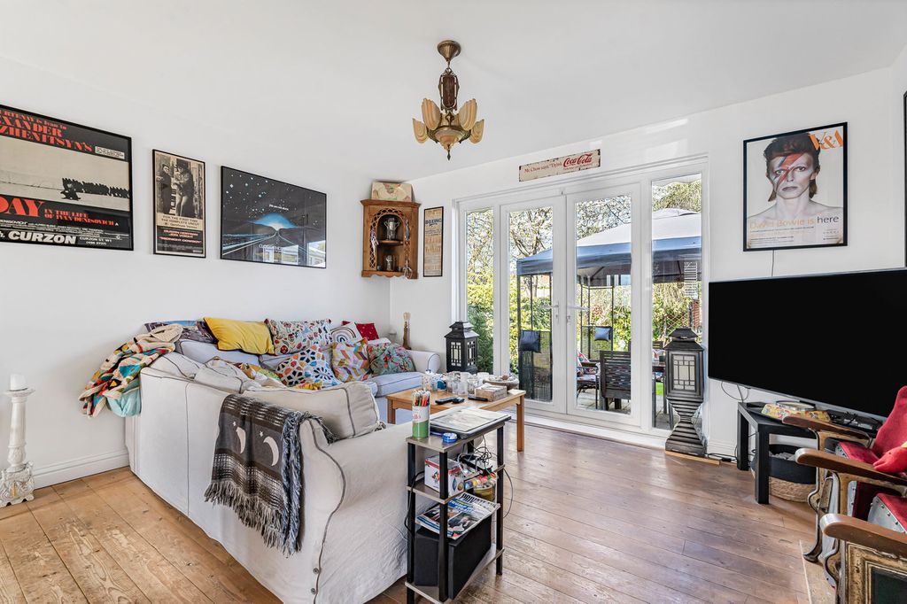 Property photo 3 of 15 Reception Room