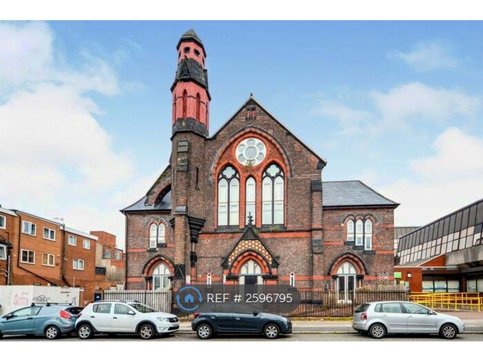 Property photo 2 of 21