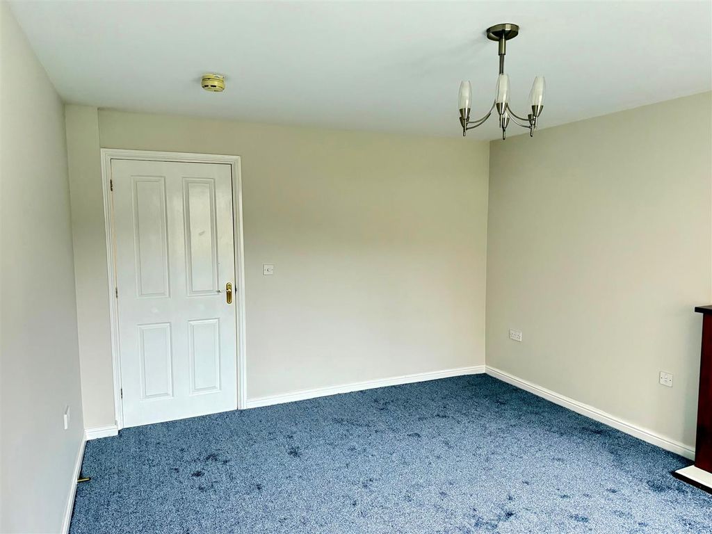 Property photo 3 of 11 Img_1158.Jpg