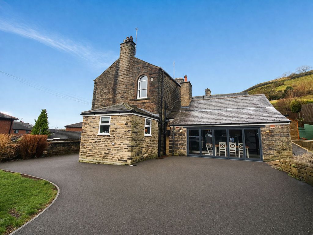 Property photo 1 of 26