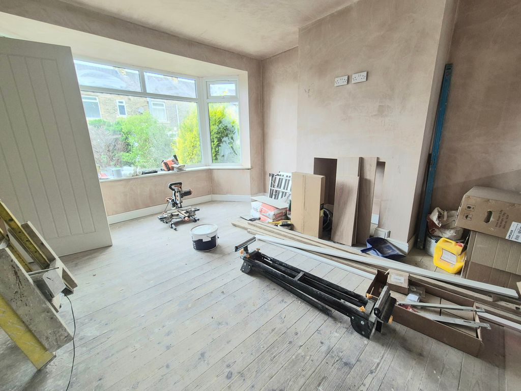 Property photo 3 of 7 Image