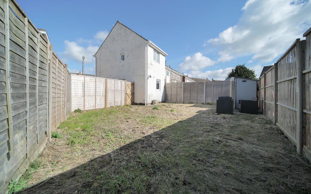 Property photo 2 of 7 P1069826.Jpg