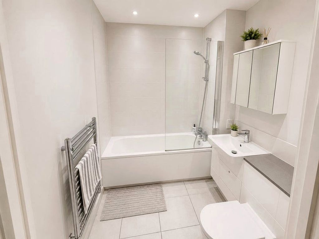 Property photo 1 of 1