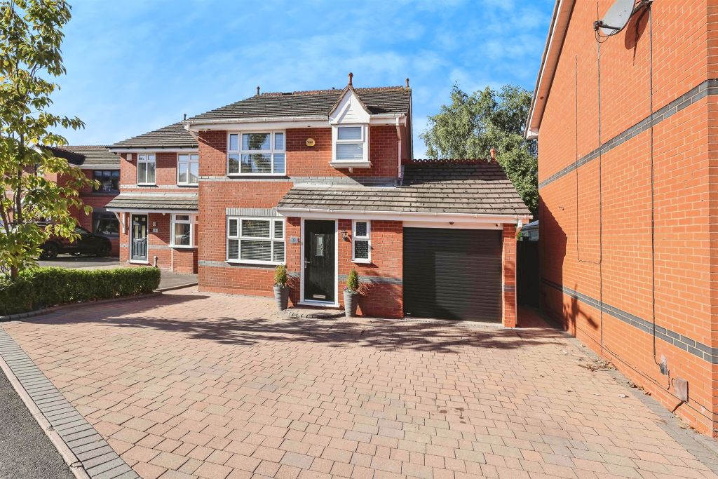 Property photo 1 of 17
