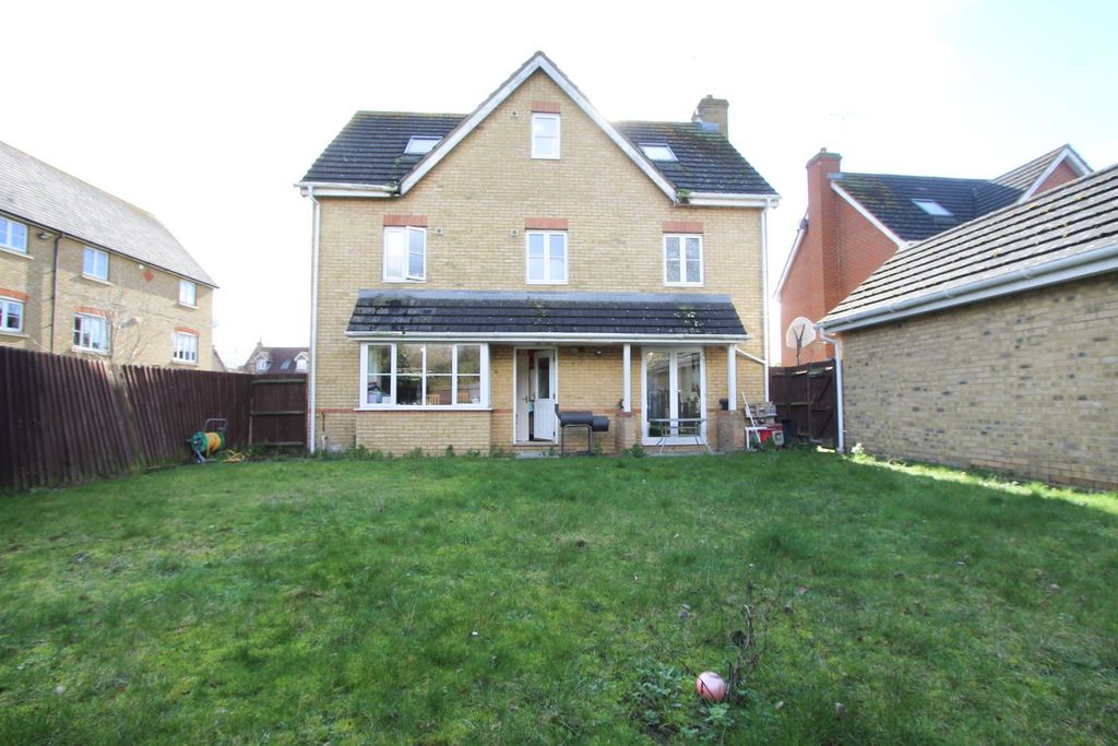 Additional image 24 of 5 bed detached house for saleNorfolk Place, Grays RM16