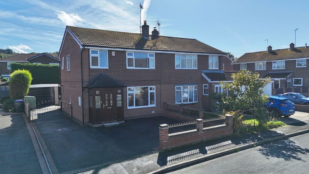 Property photo 1 of 23