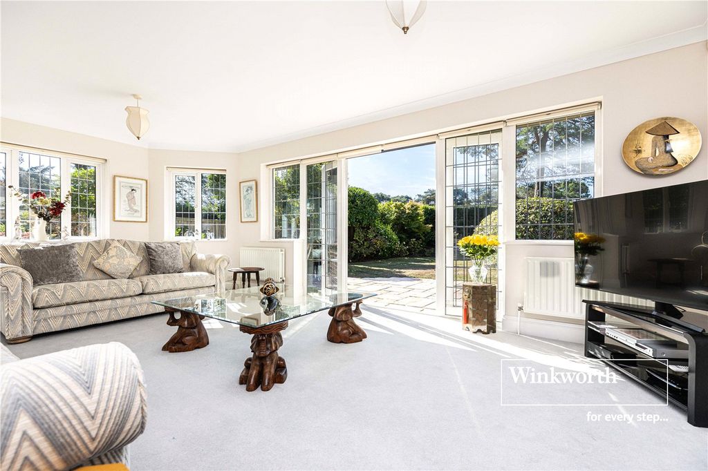 Property photo 3 of 24 Picture No. 56