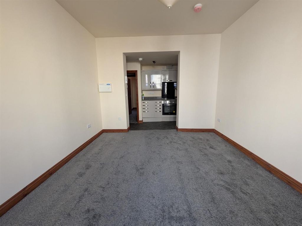 Property photo 3 of 10 Pxl_20260423_130943878.Jpg