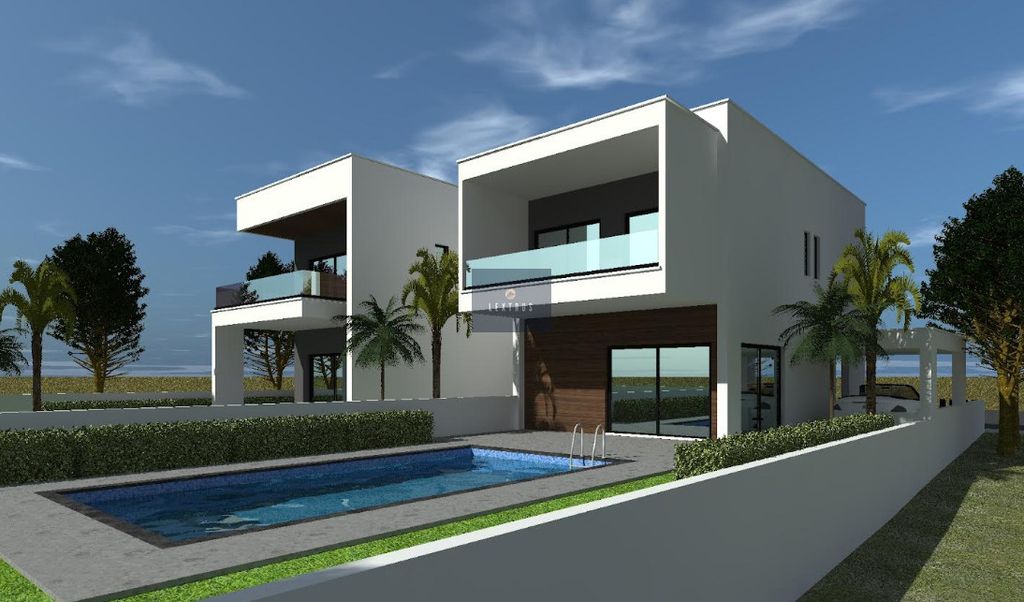 Property photo 3 of 3