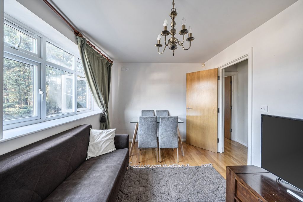 Property photo 3 of 14 Not Specified