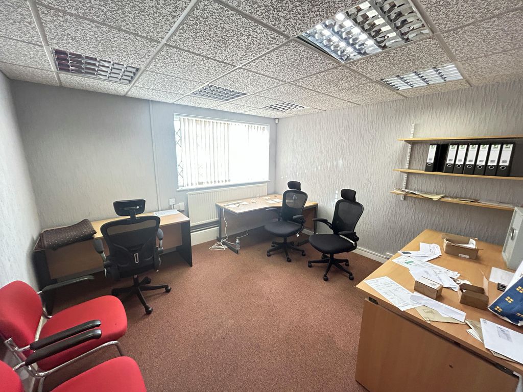 Property photo 3 of 5 Img_2662 2.Jpg