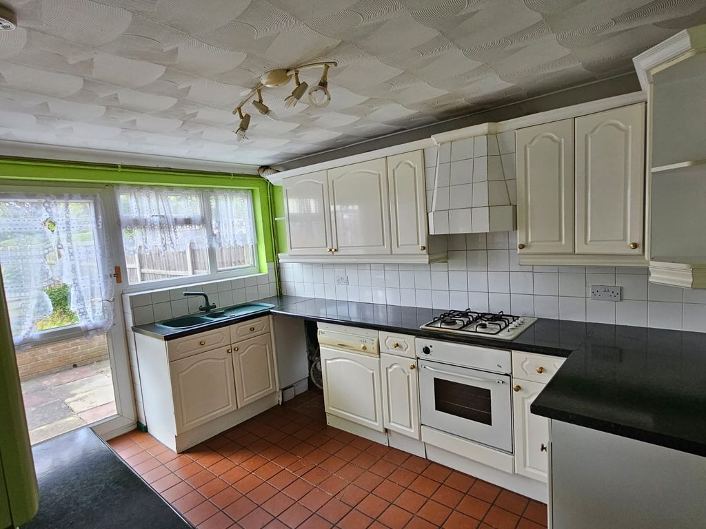 Property photo 2 of 15 Photo 2