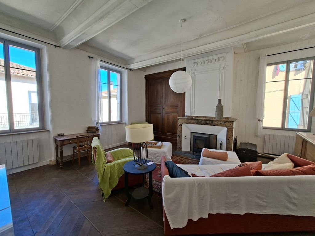 Property photo 1 of 17 Stunning Character House