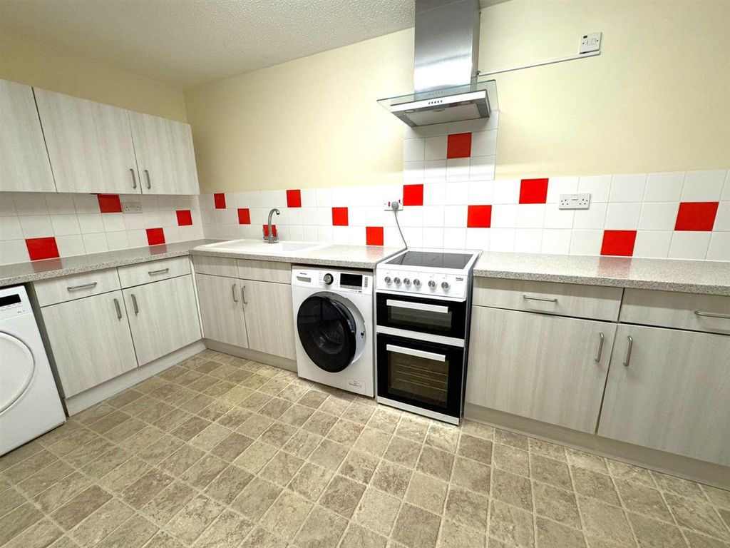 Property photo 3 of 7 Img-20251125-Wa0020.Jpg