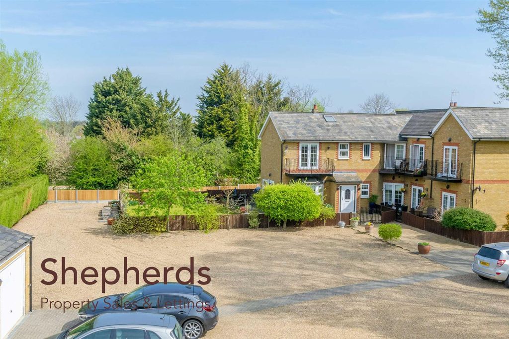 Property photo 1 of 44