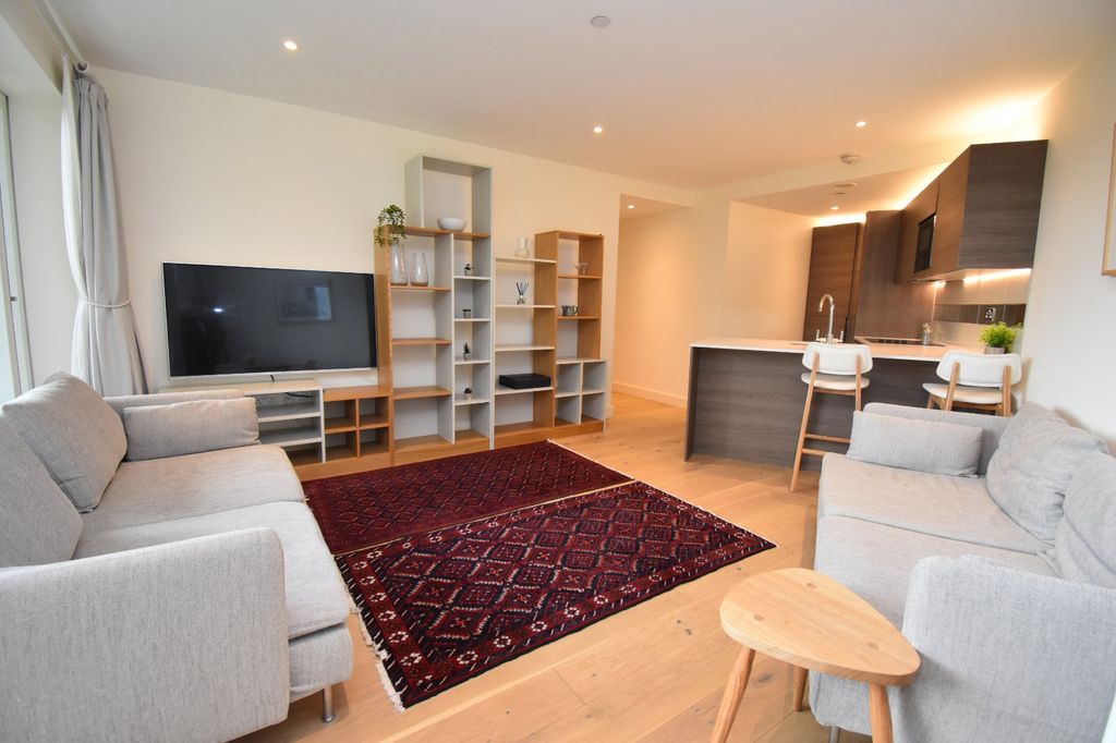 Property photo 2 of 28 Reception Room