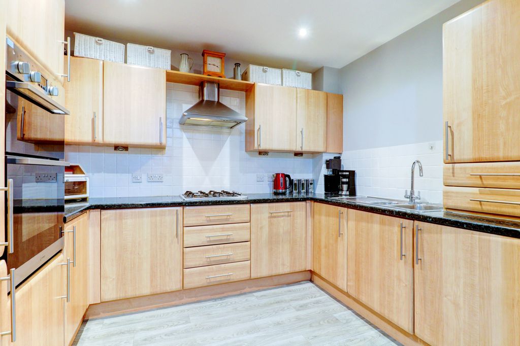 Property photo 3 of 9 Picture No. 04