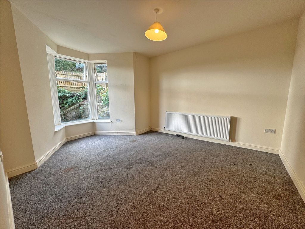 Property photo 3 of 20 Picture No. 15
