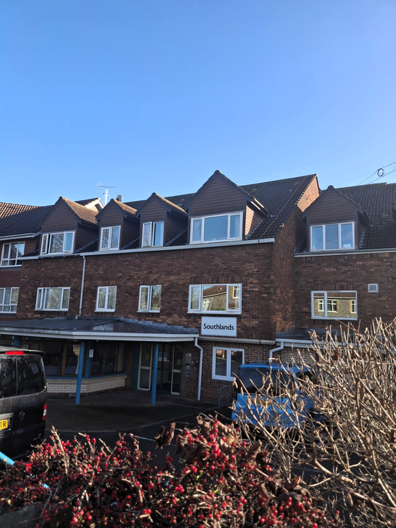 Property photo 1 of 9