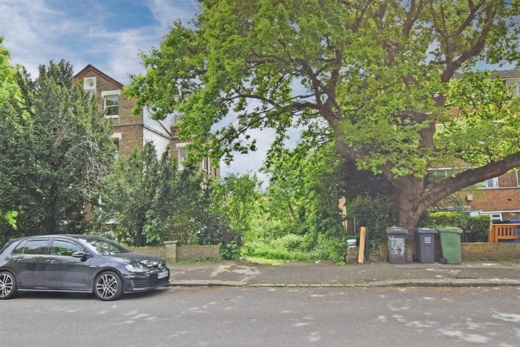 Property photo 2 of 4