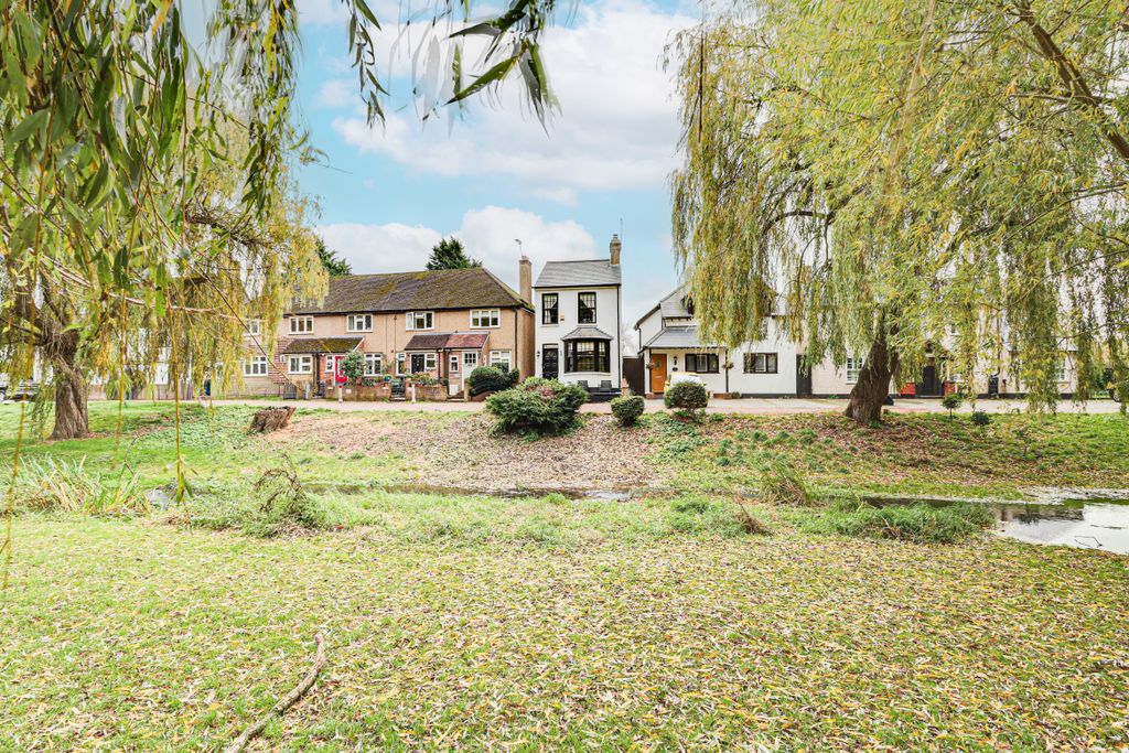 Property photo 2 of 23 Front View