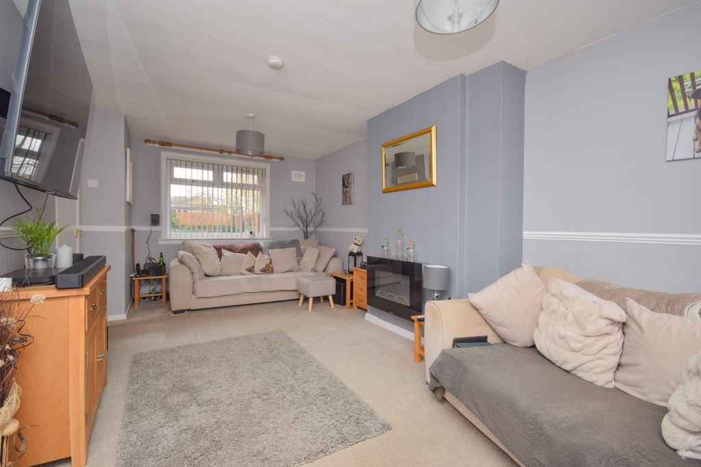 Property photo 3 of 18 Dsc_0548