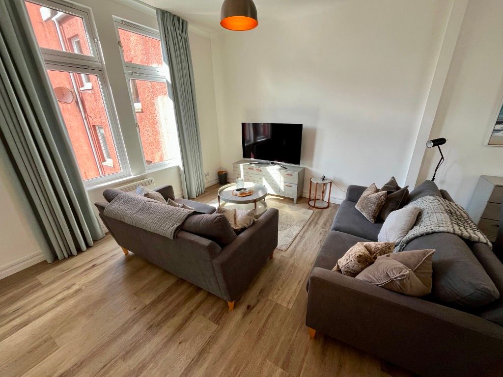 Property photo 3 of 10 Photo 3