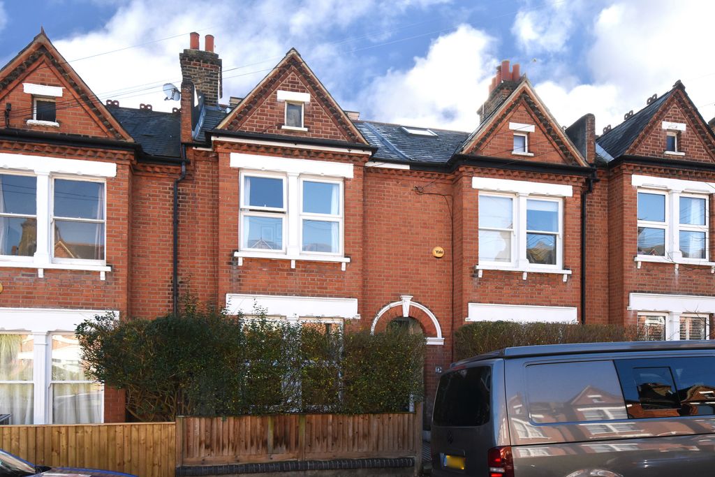 Property photo 2 of 22