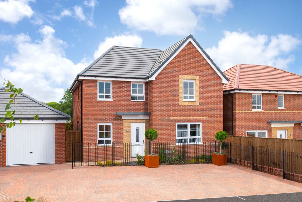 Property photo 1 of 10 The Hawthorns Radleigh Sh