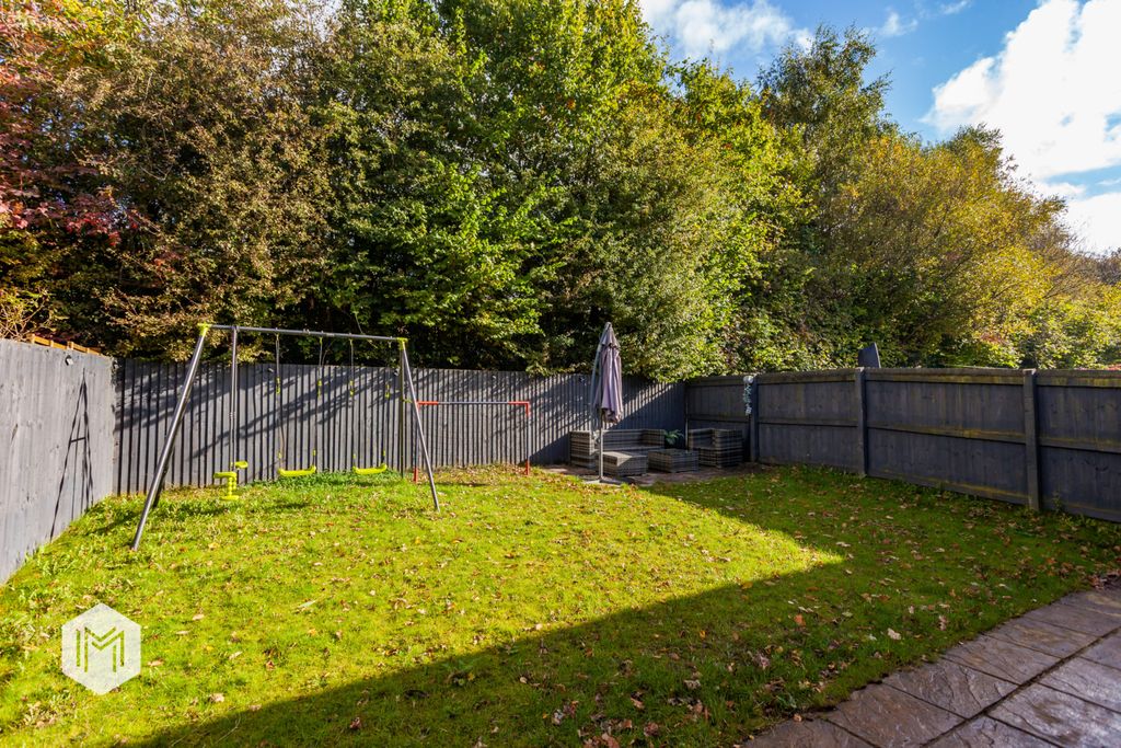 Property photo 3 of 24 Picture No. 15