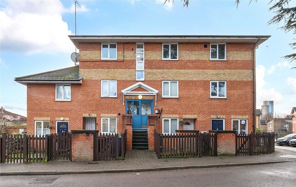 Property photo 1 of 8 Picture No. 15