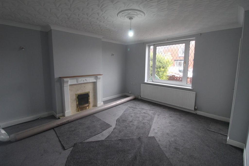 Property photo 2 of 16 Img_0034.Jpg