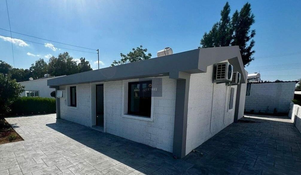 Property photo 1 of 33