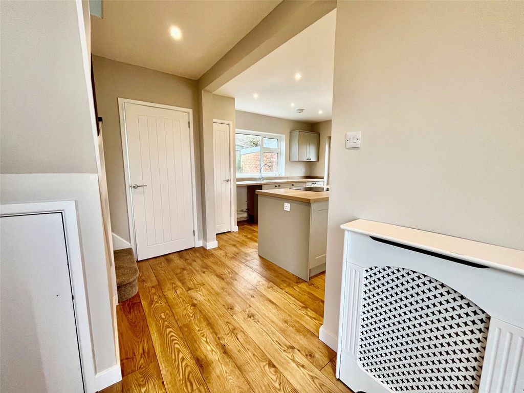 Property photo 2 of 15 Picture No. 02