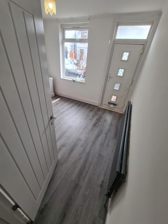 Property photo 2 of 10 Na