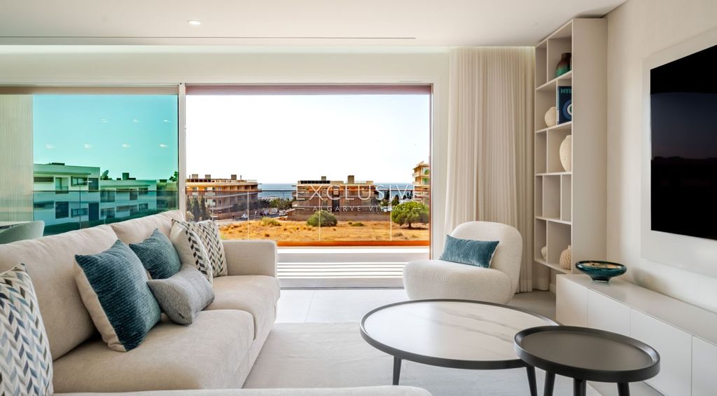 Property photo 3 of 45