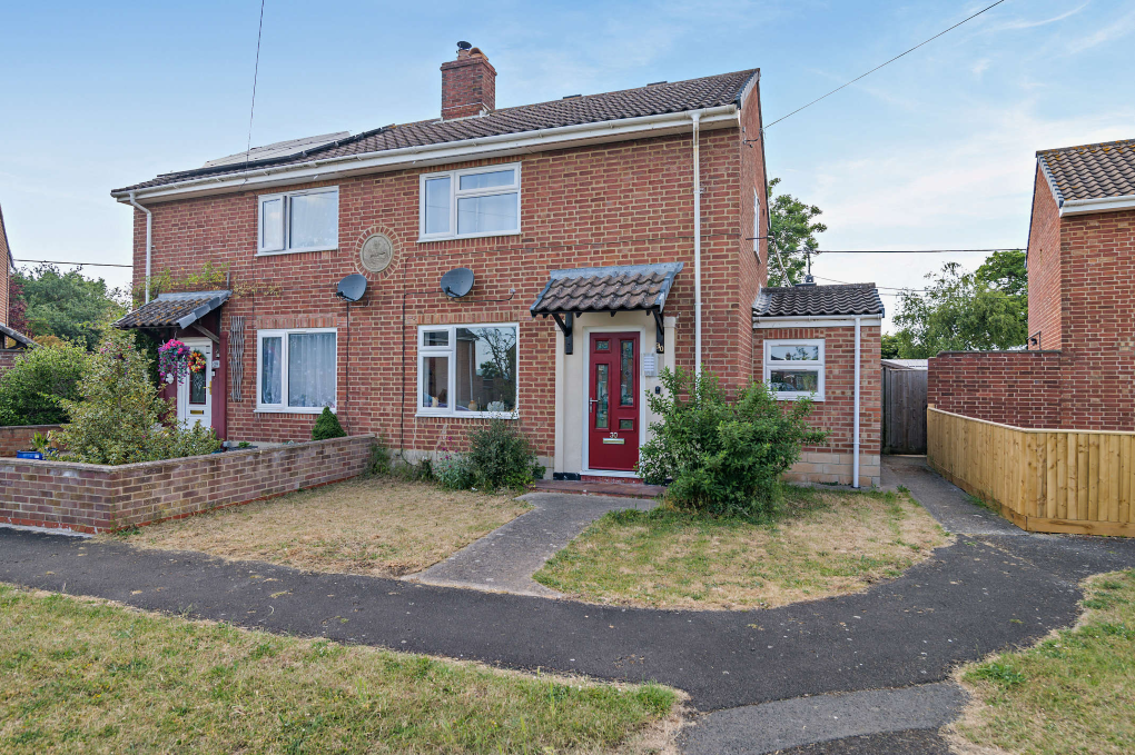 Property photo 1 of 10