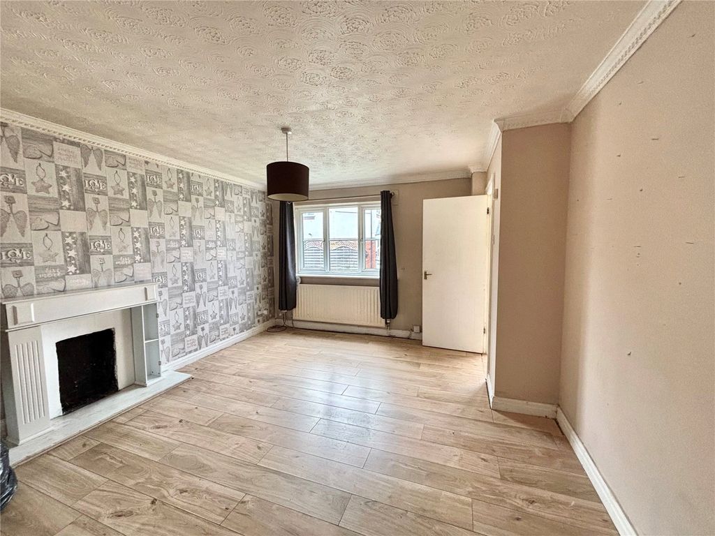 Property photo 2 of 7 Picture No. 03