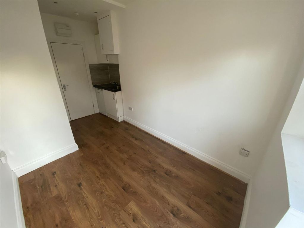 Property photo 3 of 4 Whatsapp Image 2022-10-07 At 12.54.36 Am.Jpeg