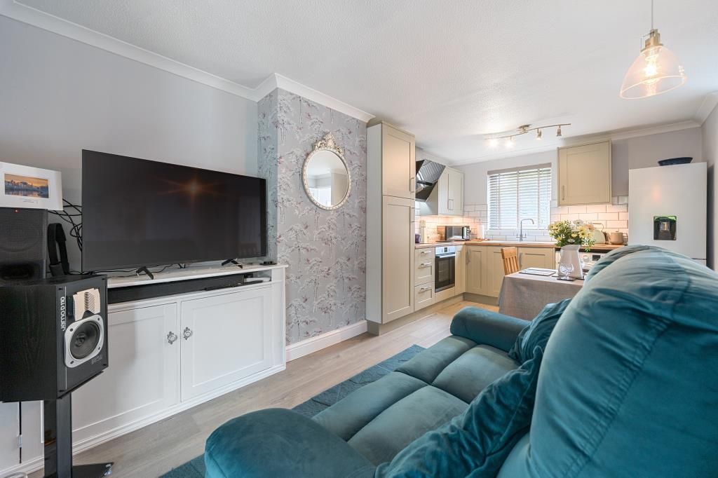 Property photo 2 of 16 Reception Room