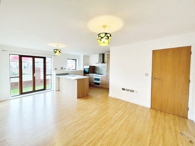 Property photo 3 of 9 Picture No. 04