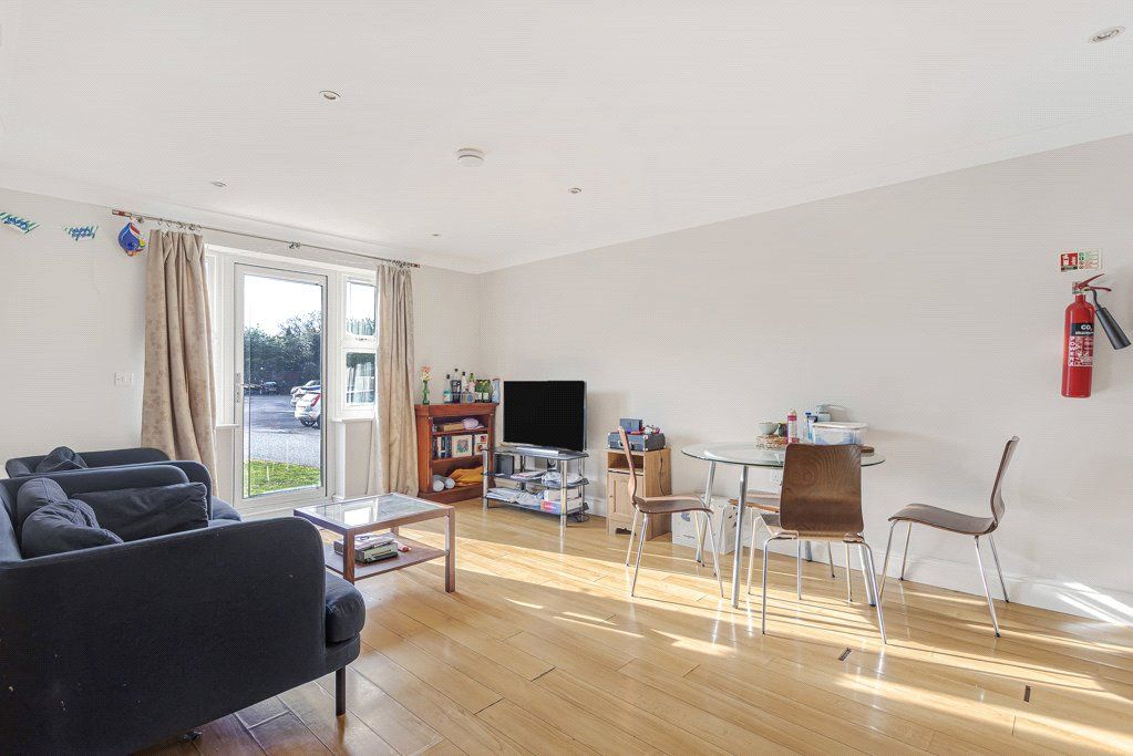Property photo 2 of 11 Reception Room