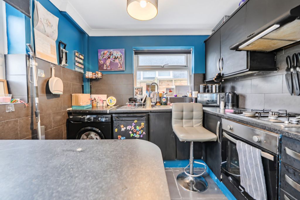 Property photo 2 of 11 1470884-3-6A2A792...