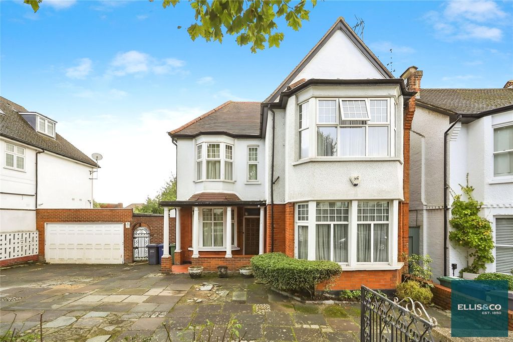 Property photo 2 of 15 Picture No. 67