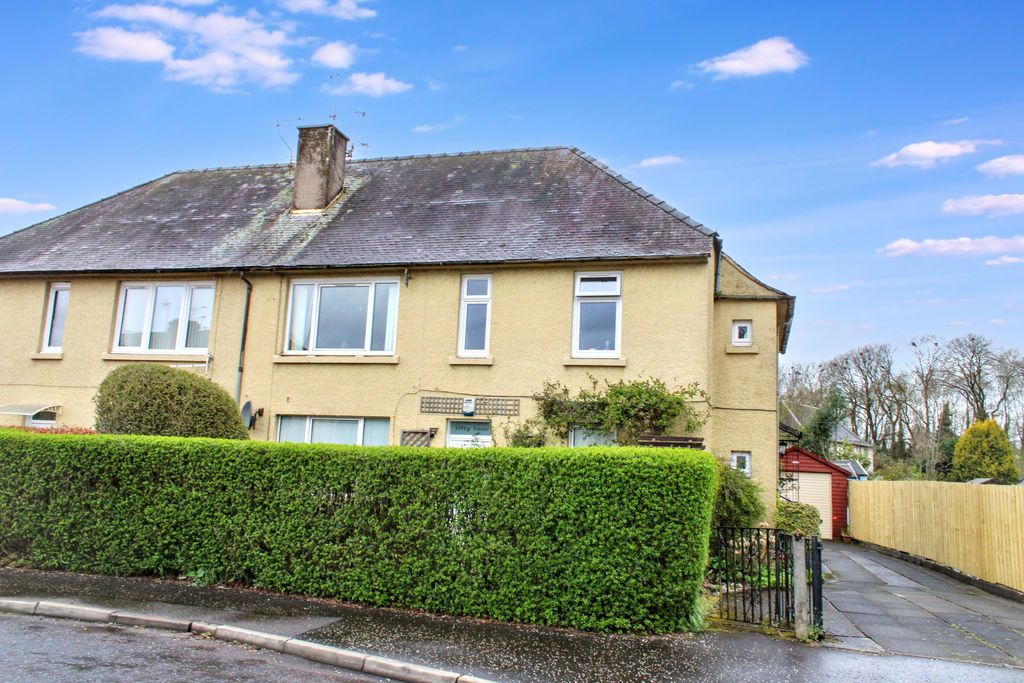 Property photo 1 of 15 Photo 2