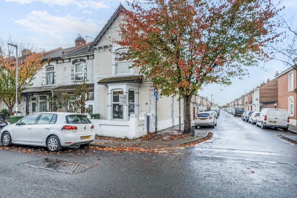 Property photo 1 of 15 13-1371588-1-68F667644E78B-13.Jpg