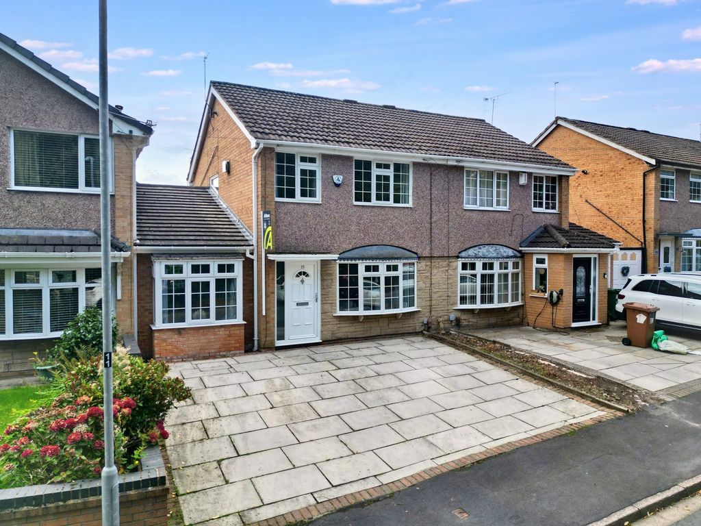 Property photo 1 of 35