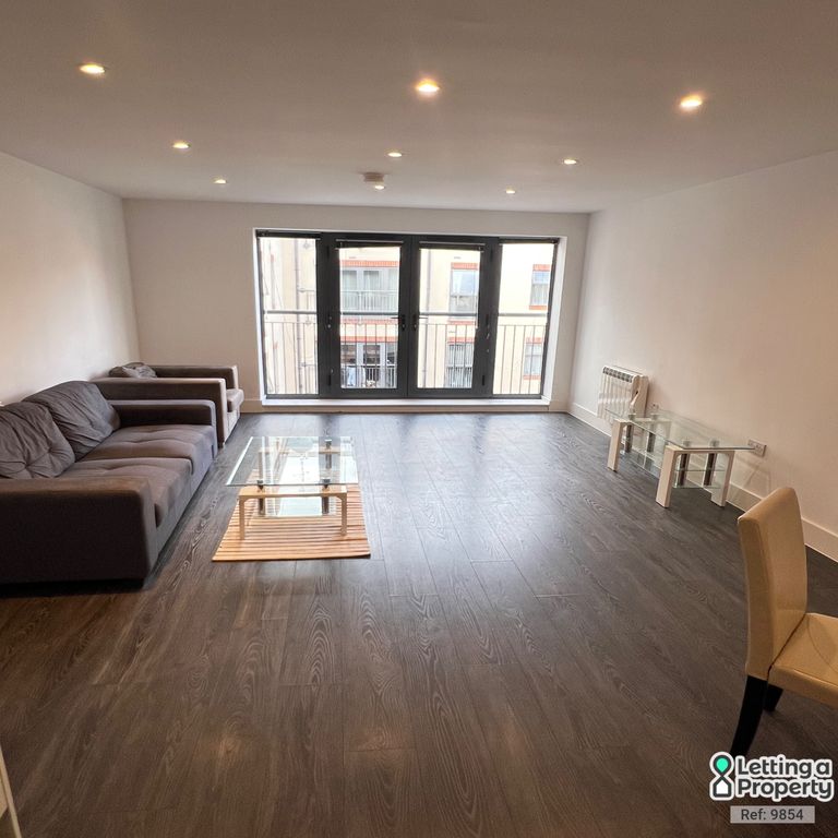 Property photo 2 of 15